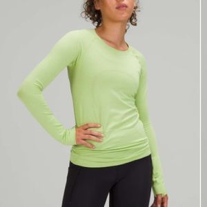 Lululemon Heathered Swiftly Tech Long Sleeve 2.0, Size 10
